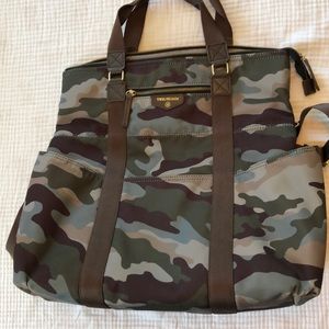 Twelvelittle 3 in 1 Camo Diaper Bag 1.0